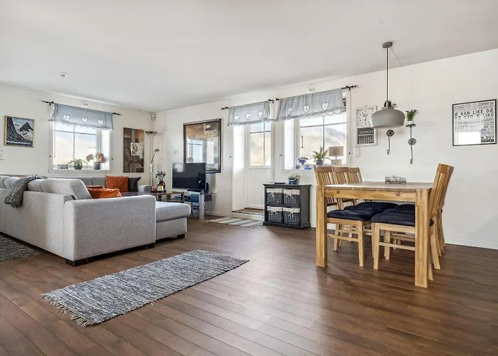 Vestresand Molo Water Front Bostad